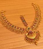 Multicolor maang-tikka