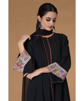 Black Kalamkari & Sozni Kashidakari Handcrafted Kurta Set 3