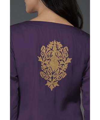 Mulled Grape Kashmiri Tilla Embroidered Kurta Set 5
