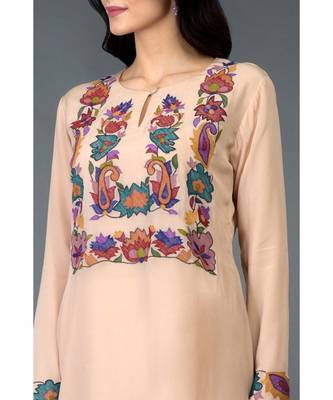 Tea Rose Kani Art Embroidered Kurta Set 4