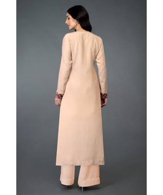 Tea Rose Kani Art Embroidered Kurta Set 7