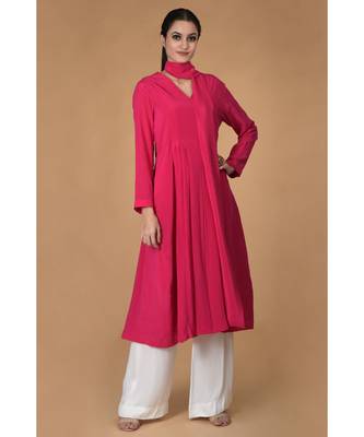 Hot Pink Scarf Neck Pleated Pure Crepe Kurta Set 2