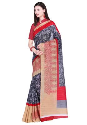 Grey plain faux georgette saree with blouse 2