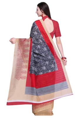 Grey plain faux georgette saree with blouse 3
