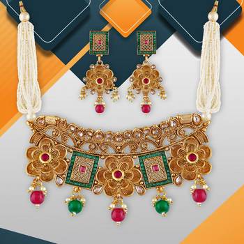 Gold mother of pearl jewellery 2
