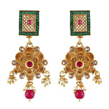Gold mother of pearl jewellery 5