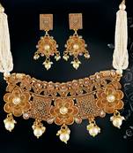 Gold mother of pearl jewellery