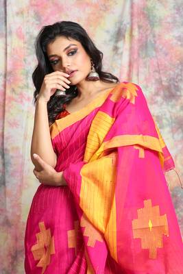Pink woven blended cotton saree with yellow border and blouse 4