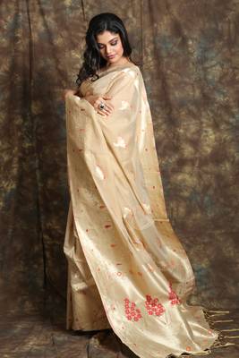 Beige woven silk  saree with zari work and blouse 2