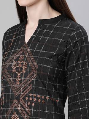 Black printed art silk kurtas-and-kurtis 4