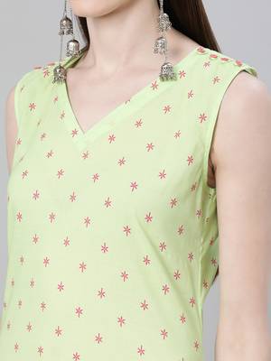 Green printed cotton kurtas-and-kurtis 4