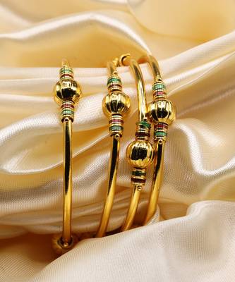 Set Of Four Bangles In Gold Color 3