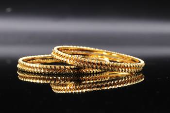Set of 4 Gold-Plated Bangles and Bracelets 4