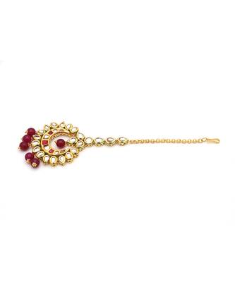 Red kundan maang tikka 5