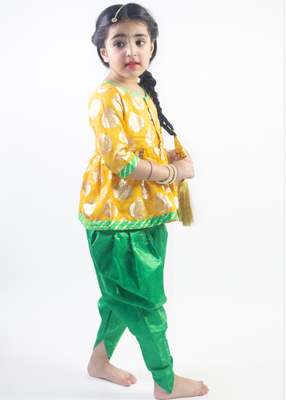 Designer Girls Foil print kurta dhoti set 3
