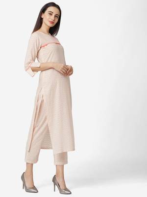 Cream color Printed Kurta Set 4