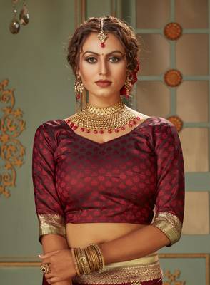 Maroon woven banarasi silk saree with blouse 5
