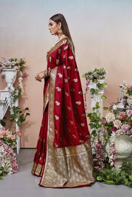 Maroon woven banarasi silk saree with blouse 2