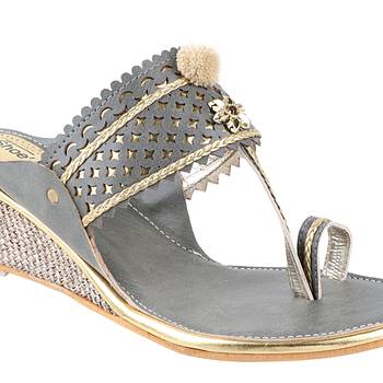 Do Bhai Women's heels 4