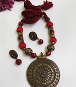 Maroon agate necklaces