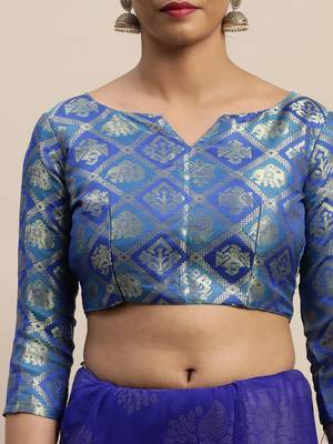 Blue printed chiffon saree with blouse 5