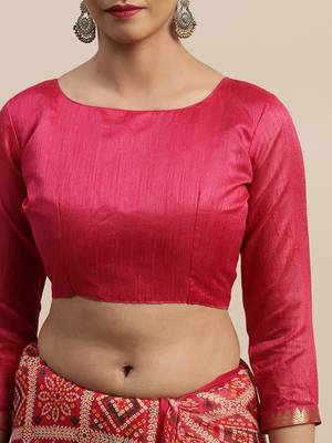 Pink printed chiffon saree with blouse 3