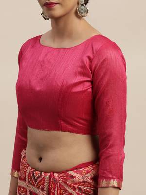 Pink printed chiffon saree with blouse 4