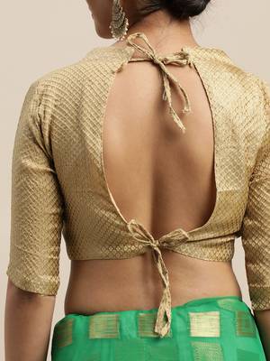 Green printed chiffon saree with blouse 5