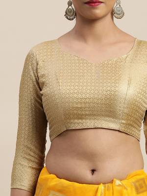 Yellow printed chiffon saree with blouse 3