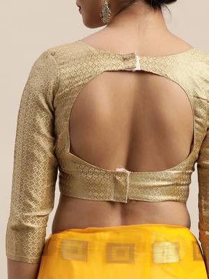 Yellow printed chiffon saree with blouse 5
