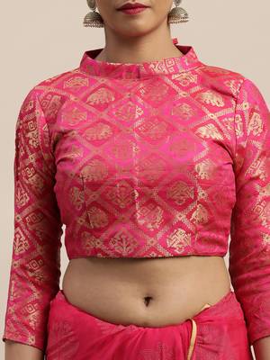 Pink printed chiffon saree with blouse 3