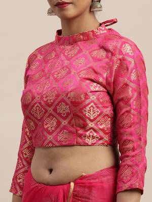 Pink printed chiffon saree with blouse 4