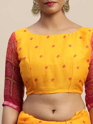Yellow printed chiffon saree with blouse 3
