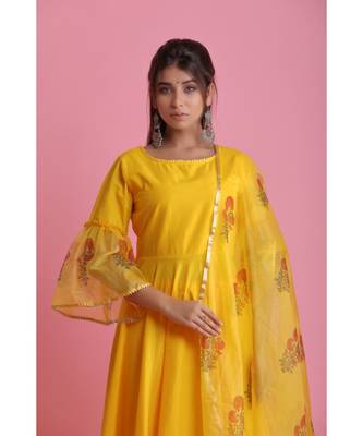 Yellow Organza ethnic kurtis 4