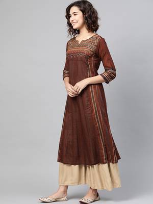 Maroon embroidered cotton ethnic-kurtis 3