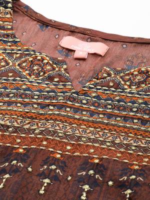 Maroon embroidered cotton ethnic-kurtis 5