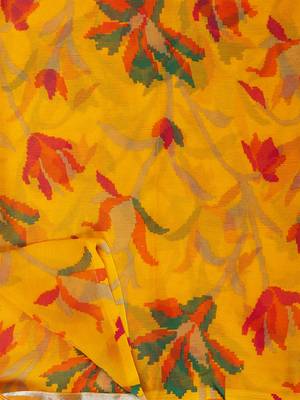 Yellow Printed Chiffon Saree With Blouse 5