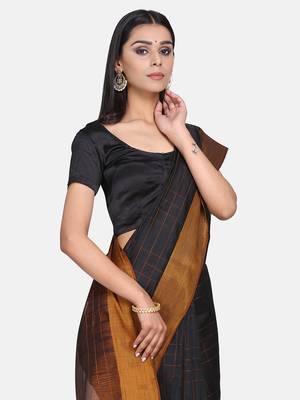 Black Woven Chanderi Saree With Blouse 5