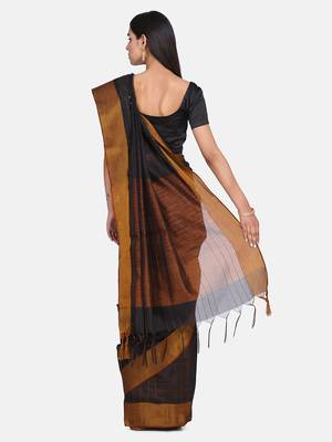 Black Woven Chanderi Saree With Blouse 6
