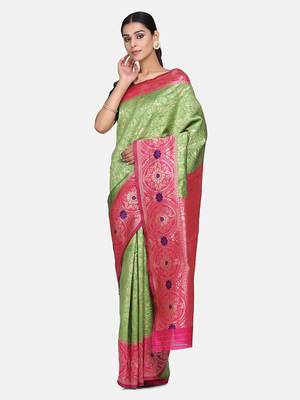 green woven banarasi saree with blouse 3