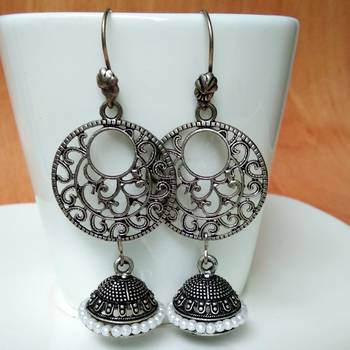 Silver agate jhumkas 1