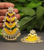 Yellow danglers-drops