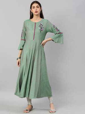 Women'S Shaded Poly Viscose Embroidered Anarkali Kurta (Green) 1