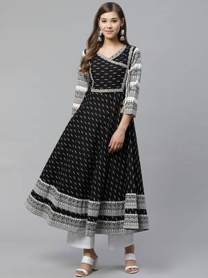 Women'S Cotton & Cotton Slub Ikat Printed Anarkali Kurta (Black) 1