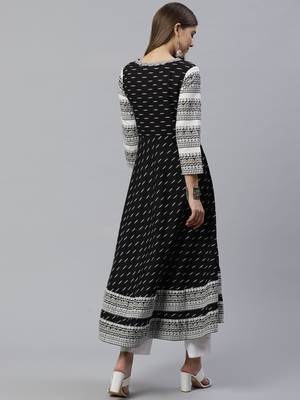 Women'S Cotton & Cotton Slub Ikat Printed Anarkali Kurta (Black) 2
