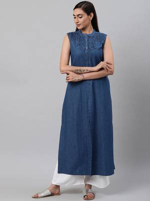 Women'S Denim Pintucks Sleeveless Straight Kurta 1