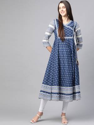 Women'S Cotton & Cotton Slub Ikat Printed Anarkali Kurta (Blue) 2