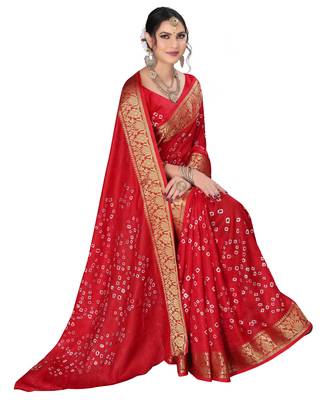 Red hand woven art silk Bandhani saree 3