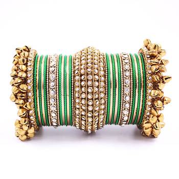 Green bangles-and-bracelets 2