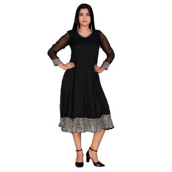 Women Solid Cotton Blend Anarkali Kurta 5